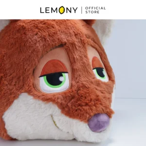 มุมด้านข้างหมอนอิงหน้าตุ๊กตานิค ไวลด์ ซีรีส์ Springtime แสดงความหนานุ่ม