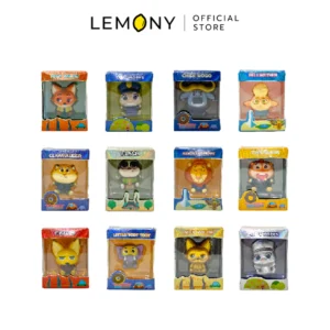 ภาพถ่ายรวมหน้าตรง LEMONY กล่องสุ่มมินิฟิกเกอร์ซูโทเปีย ซีรีส์ Hug วางเรียงหน้ากระดานอย่างเป็นระเบียบ 3 แถว แถวละ 4 กล่อง บนพื้นหลังสีขาว โชว์ความสวยงามชวนสะสมของตัวกล่องจิ๋วเมทัลลิกสะท้อนแสงหลากสีสัน ทั้งโทนน้ำเงิน แดง ส้ม และสีทองเหลืองประกายรุ้ง