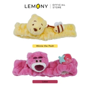 LEMONY ที่คาดผมตุ๊กตาดิสนีย์ ซีรีส์ Early Summer Disney Collection รวมตัวเลือกสินค้า 2 ลายวางคู่กัน คือ ลายหมีพูห์สีเหลืองพร้อมผึ้งน้อย และลายล็อตโซ่สีชมพูพร้อมสตรอว์เบอร์รี่