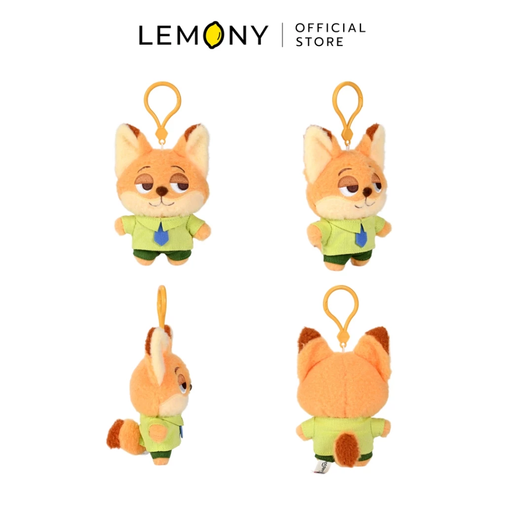 ภาพถ่าย 4 มุมมองของ LEMONY พวงกุญแจตุ๊กตาซูโทเปีย ซีรีส์ Sweet Candy ลาย Nick (นิค) สุนัขจิ้งจอกสีส้มสวมเสื้อเชิ้ตสีเขียวและผูกเนกไทสีน้ำเงิน มีตะขอเกี่ยวพลาสติกสีเหลือง โชว์ให้เห็นรายละเอียดรอบด้านทั้งด้านหน้า มุมเฉียง ด้านข้าง และด้านหลังพร้อมหางฟู
