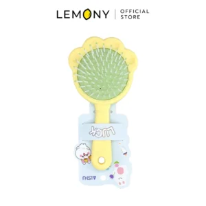 LEMONY แปรงผมทรงอุ้งเท้าหมี สีเหลือง โชว์รายละเอียดขนแปรงนุ่มสปาหนังศีรษะ ปลายมน ช่วยลดผมพันกันได้อย่างอ่อนโยนโดยไม่ดึงรั้งเส้นผม