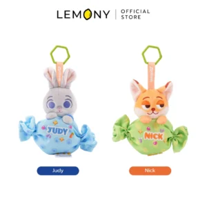 LEMONY กระเป๋าใส่เหรียญซูโทเปีย ซีรีส์ Candy ขนาด 11 ซม. Disney Zootopia Collection แสดงสินค้า 2 แบบ คือ ลายจูดี้ ฮอปส์ โทนสีฟ้า และลายนิค ไวด์ โทนสีเขียว