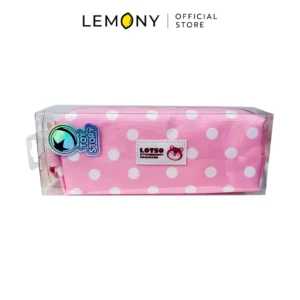 ภาพหน้าตรงเต็มใบของกระเป๋าดินสอขนาดใหญ่ LEMONY Disney ลายจุดพาสเทล Lotso ในกล่องพลาสติกใส โชว์รายละเอียดสินค้าครบถ้วน พร้อมหัวโลโก้แบรนด์ LEMONY OFFICIAL STORE ด้านบน