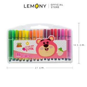ภาพหลักฉากหลังขาวแสดงรายการสินค้า LEMONY Lotso series Color pens 36 Color set ชุดเซ็ทปากกาไฮไลท์ 36 สี ซีรีย์เจ้าหมี Lotso ขนาด 484 กรัม ลิขสิทธิ์แท้ แสดงตลับกล่องแพ็คเกจหน้าตรงรูปทรงสี่เหลี่ยมผืนผ้าแบนแบนกว้างขวาง ขนาดความยาว 27 ซม. กว้าง 3 ซม. และสูง 14.5 ซม. ตัวเคสตลับทำจากพลาสติก PP พรีเมียมเฉดสีชมพูพาสเทลหวานฉ่ำละมุนตา พิมพ์สกรีนลวดลายกราฟิกใบหน้าเจ้าหมีสตรอว์เบอร์รี่ล็อตโซ่ระบายยิ้มอารมณ์ดีเด่นชัดเจนแนวซิกเนเจอร์สไตล์มินิมอลเกาหลี โชว์ความพรีเมียมจัดระเบียบสวยงาม ด้านบนสุดแสดงโลโก้แบรนด์ออฟฟิเชียลคมชัดสะดุดสายตา