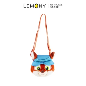ภาพกราฟิกหน้าตรงพื้นหลังขาว LEMONY กระเป๋าสะพายข้างซูโทเปีย หน้าตุ๊กตานิค ดีไซน์จิ้งจอกนุ่มนิ่มสวมหมวกปีกสีฟ้าพิมพ์ลายปลา ขนาด 21x17x21 ซม. ลิขสิทธิ์แท้ดิสนีย์ซูโทเปีย พร้อมสายสะพายยาวปรับระดับได้
