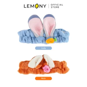 ภาพรวมตัวเลือกสินค้า LEMONY ที่คาดผมซูโทเปีย ขนาด 22x5x12 ซม. เคลียร์ฉากหลังขาว จัดวางสองแบบแนวตั้ง ชิ้นบนเป็นลาย Judy สีฟ้าพาสเทลหูกระต่ายยาว และชิ้นล่างเป็นลาย Nick สีส้มพาสเทลหูจิ้งจอก พร้อมป้ายชื่อกำกับชัดเจน