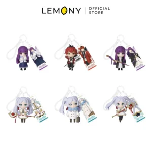 ภาพหลักฉากหลังขาวแสดงรายการสินค้า LEMONY กล่องจุ่มพวงกุญแจฟรีเรน Frieren Q Version ลิขสิทธิ์แท้ พิกัดขนาดมาตรความสูง 6.5 ซม. จัดวางองค์ประกอบชุดเซตหน้าตรงประณีต เผยพวงกุญแจโมเดลพลาสติก PVC สัดส่วนคาแรกเตอร์ Q Version ตัวจิ๋วกลมมนรักษารูปทรงบาลานซ์สวยงามครบถ้วนทั้ง 7 แบบ โชว์งานลงสีกราฟิกรายละเอียดเครื่องแต่งกายจอมเวท ลายหน้ามุ่ย และดีไซน์ฟรีเรนโดนหีบสมบัติตะกละงับหัวสดฉ่ำคมชัดเจน พร้อมโครงสร้างระบบห่วงคล้องเหล็ก Metal และแผ่นจี้อะคริลิก (Acrylic) ด้านบน ครีเอทมู๊ดของสะสมเครื่องประดับพรีเมียม ระบุโลโก้ตราแบรนด์เลมอนี่ออฟฟิเชียลคมชัดสะดุดสายตา